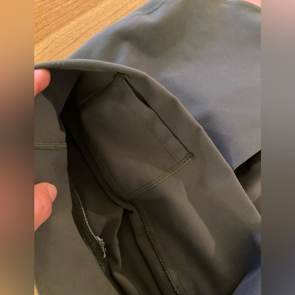 Fabletics zone leggings - Picture 4 of 5